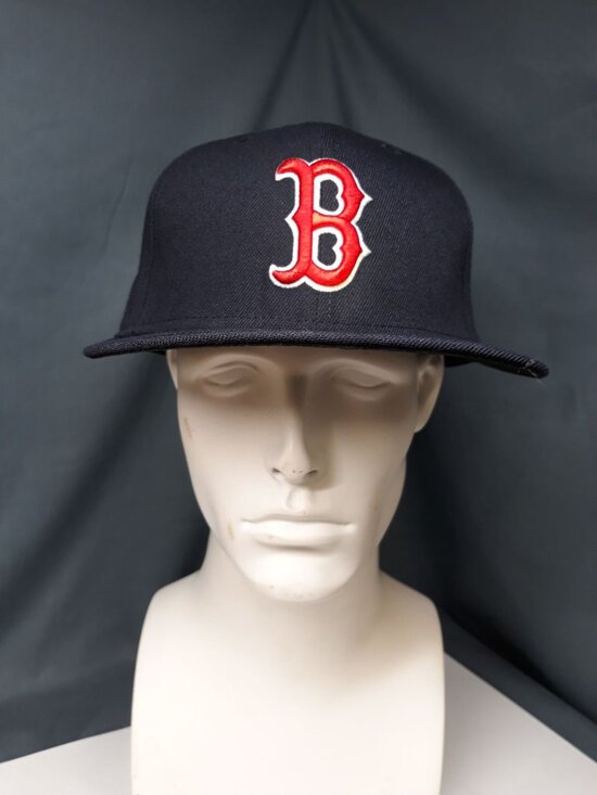 New Era Other - New Era 59Fifty Boston Red Sox Fitted Cap Navy Size 7 1/8 NEW WITH TAGS!